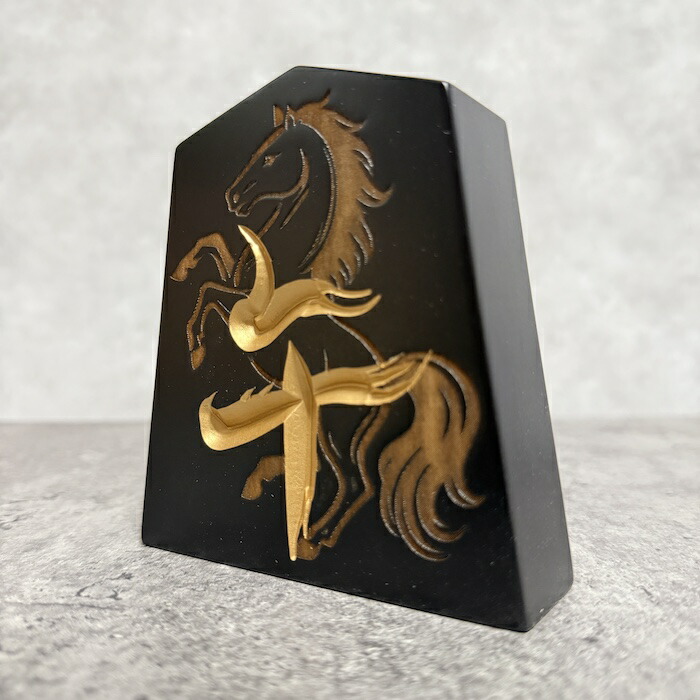 楽天市場】縁起物 置物 木製 飛翔午駒 4寸 高さ約11cm 午年 馬 お祝い