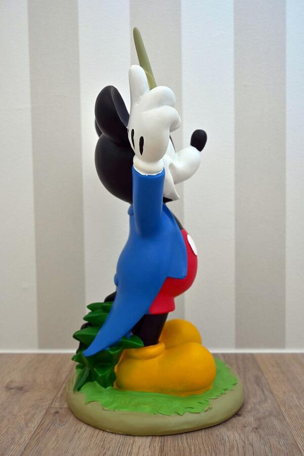 楽天市場】ミッキーマウス ガーデンスタチュー音楽隊 指揮者 ミッキー