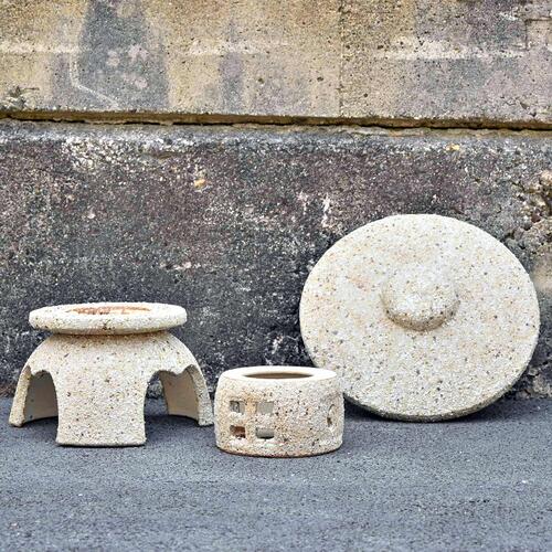 楽天市場】信楽焼き灯籠【送料無料】灯籠 雪見燈篭 : 園芸百貨店何でも