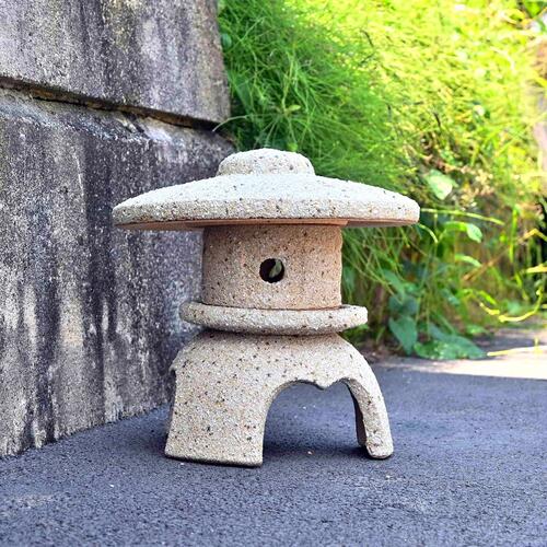 楽天市場】信楽焼き灯籠【送料無料】灯籠 雪見燈篭 : 園芸百貨店何でも