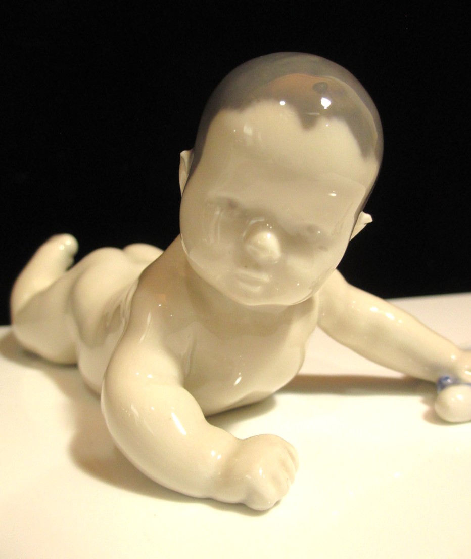 楽天市場】ロイヤルコペンハーゲン ハイハイする赤ちゃんのフィギュ