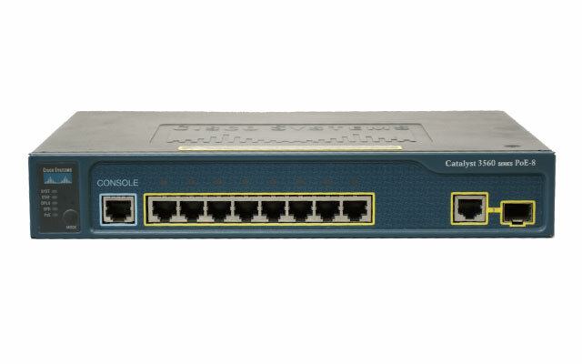 楽天市場】Cisco Catalyast3560シリーズスイッチ WS-C3560-8PC-S : NW工房