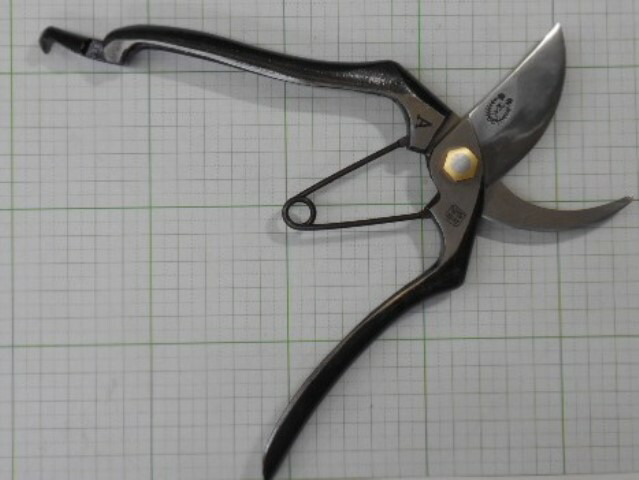 楽天市場】剪定鋏 村久 20cm A型 日本製 はさみ 剪定ばさみ 野村屋製鋏