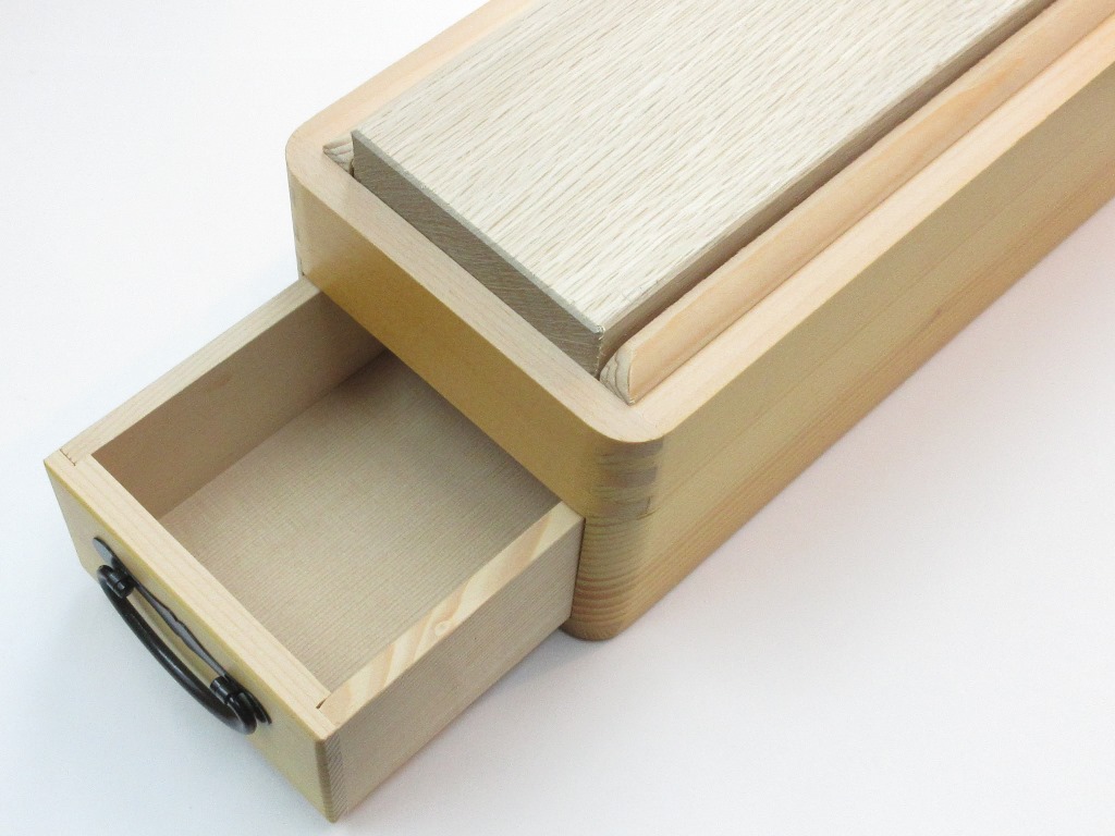 楽天市場】鰹節削り器 宗近特製 刃幅46ミリ 日本製 鰹箱 かつおぶし