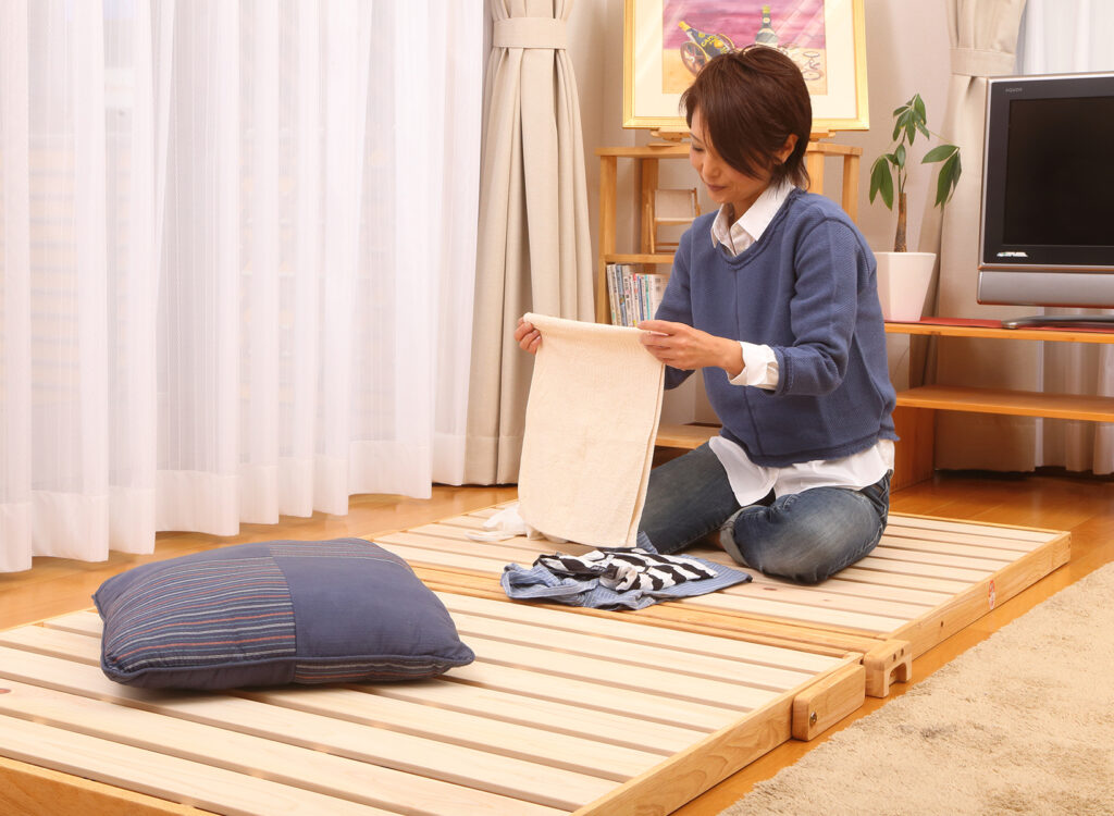 楽天市場】中居木工 スプリング付きひのきスノコマット 折りたたみ