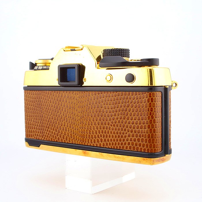 楽天市場】【中古】 (コンタックス) CONTAX RTSｺﾞｰﾙﾄﾞ＋ﾌﾟﾗﾅｰ50/1.4