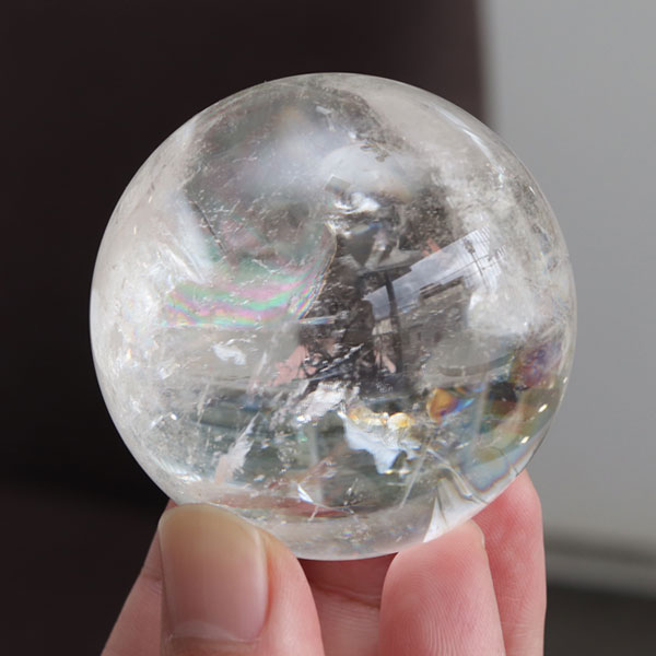 楽天市場】【現品お届け！】天然レインボー水晶 丸玉 約57mm【天然石