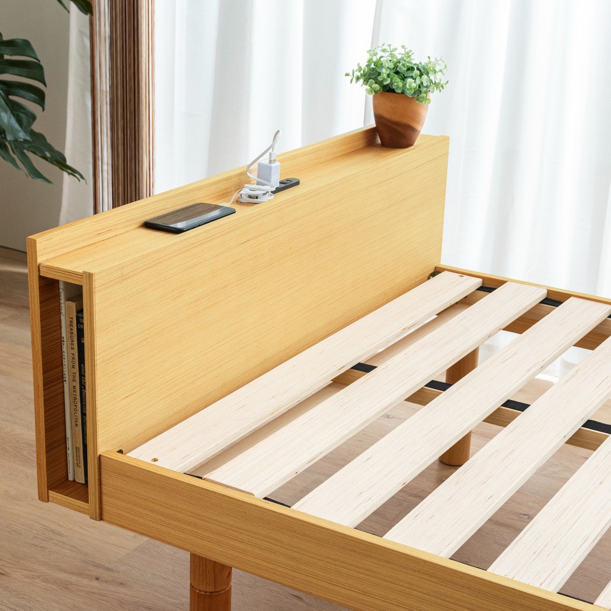 楽天市場】シングル棚・コンセント付き高さ3段階調整すのこベッド（STL