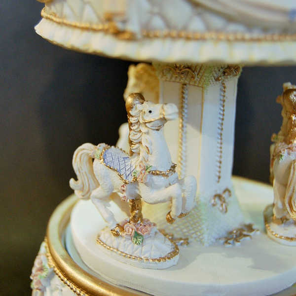 楽天市場】ロイヤルカルーセルオルゴール オルゴール 【送料無料】馬