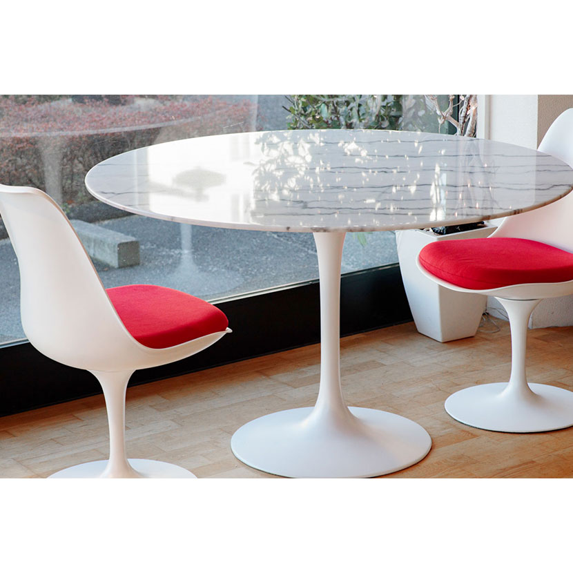 楽天市場】チューリップダイニングテーブル エーロ・サーリネン リ