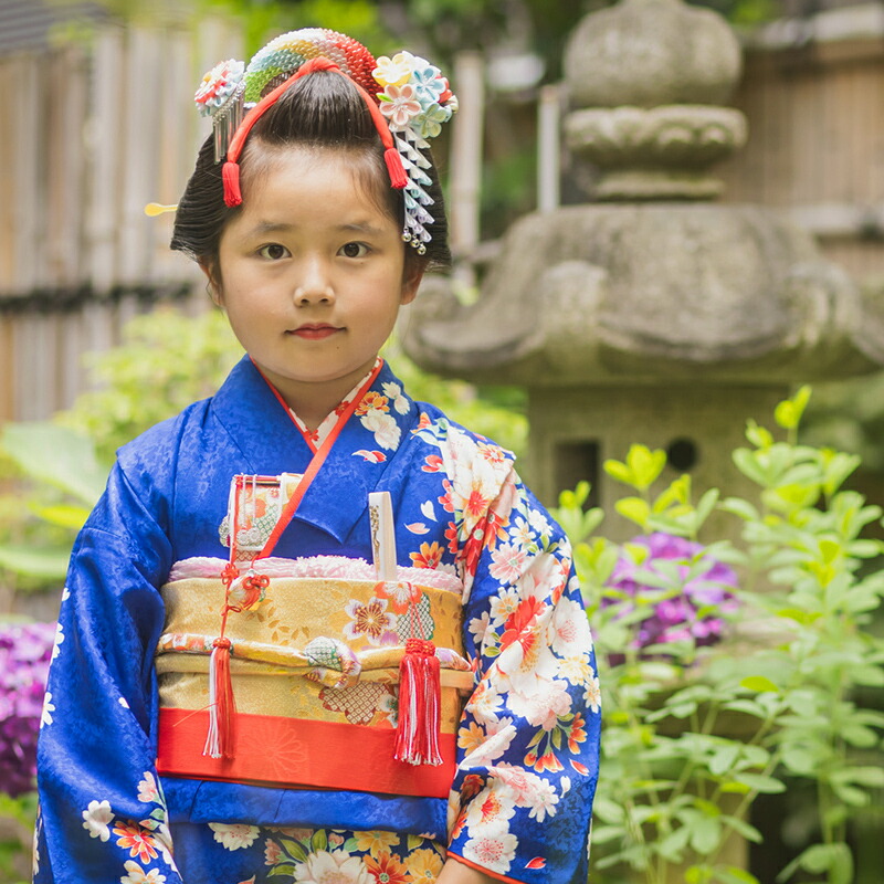 楽天市場】【三歳・七歳兼用】七五三 髪飾り 虹色花櫛【桐箱付