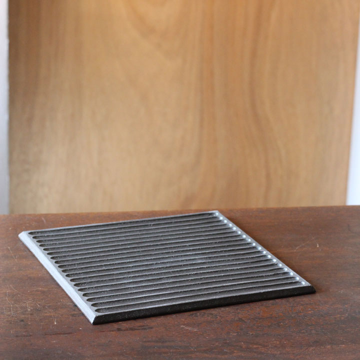 楽天市場】奥田 章 new刷毛目リバーシブル板皿（25×25）│信楽 角皿