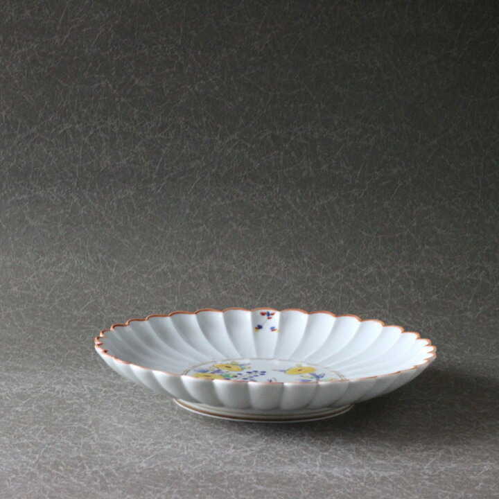 楽天市場】空萌工房 田口紀美子 うさぎガーデン 菊割7寸皿 白│波佐見