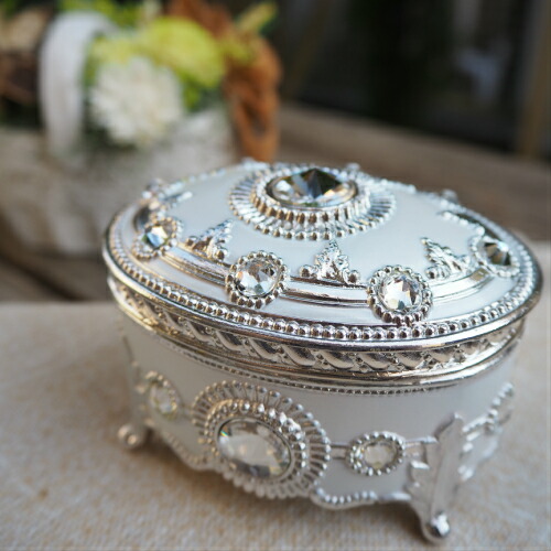 楽天市場】【スワロフスキーアンチモニーオルゴール だ円形