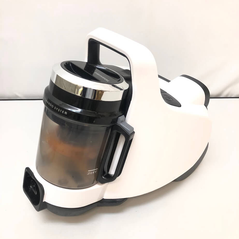 楽天市場】【中古】 東芝 サイクロン式クリーナー VC-C7A(W) ホワイト