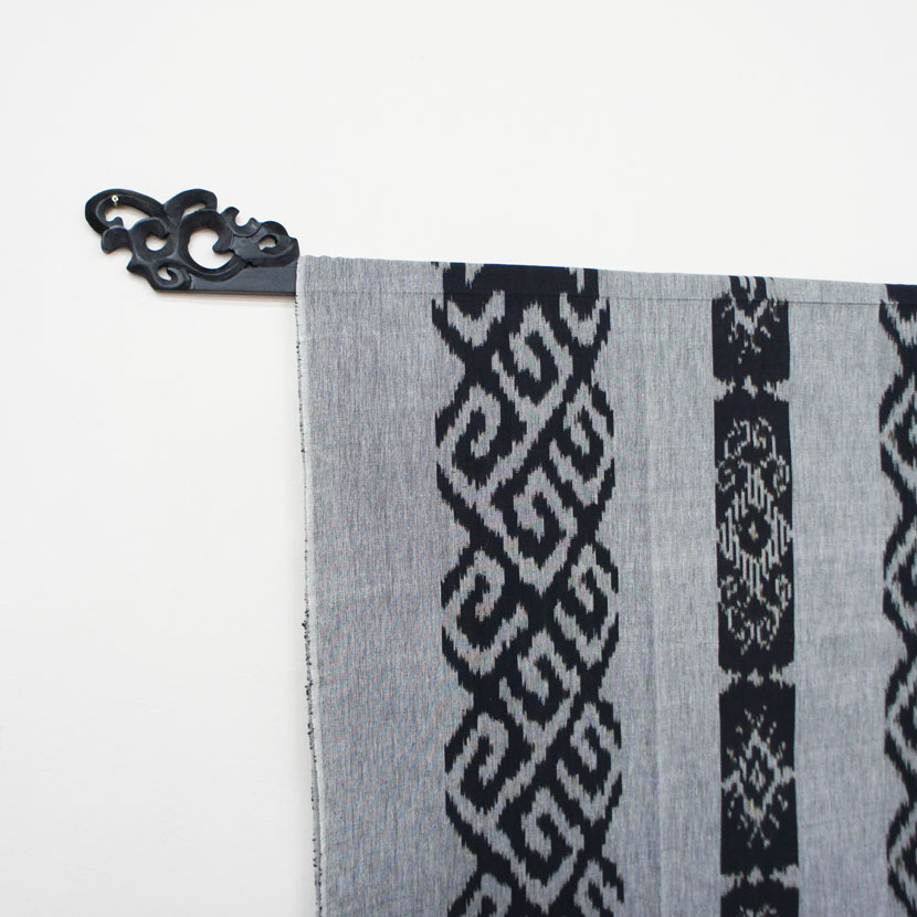 楽天市場】【送料無料！】イカットハンガー ロング バリスタイル 150cm