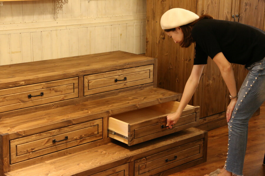 楽天市場】階段型 収納 チェスト キャビネット W1480 引き出し