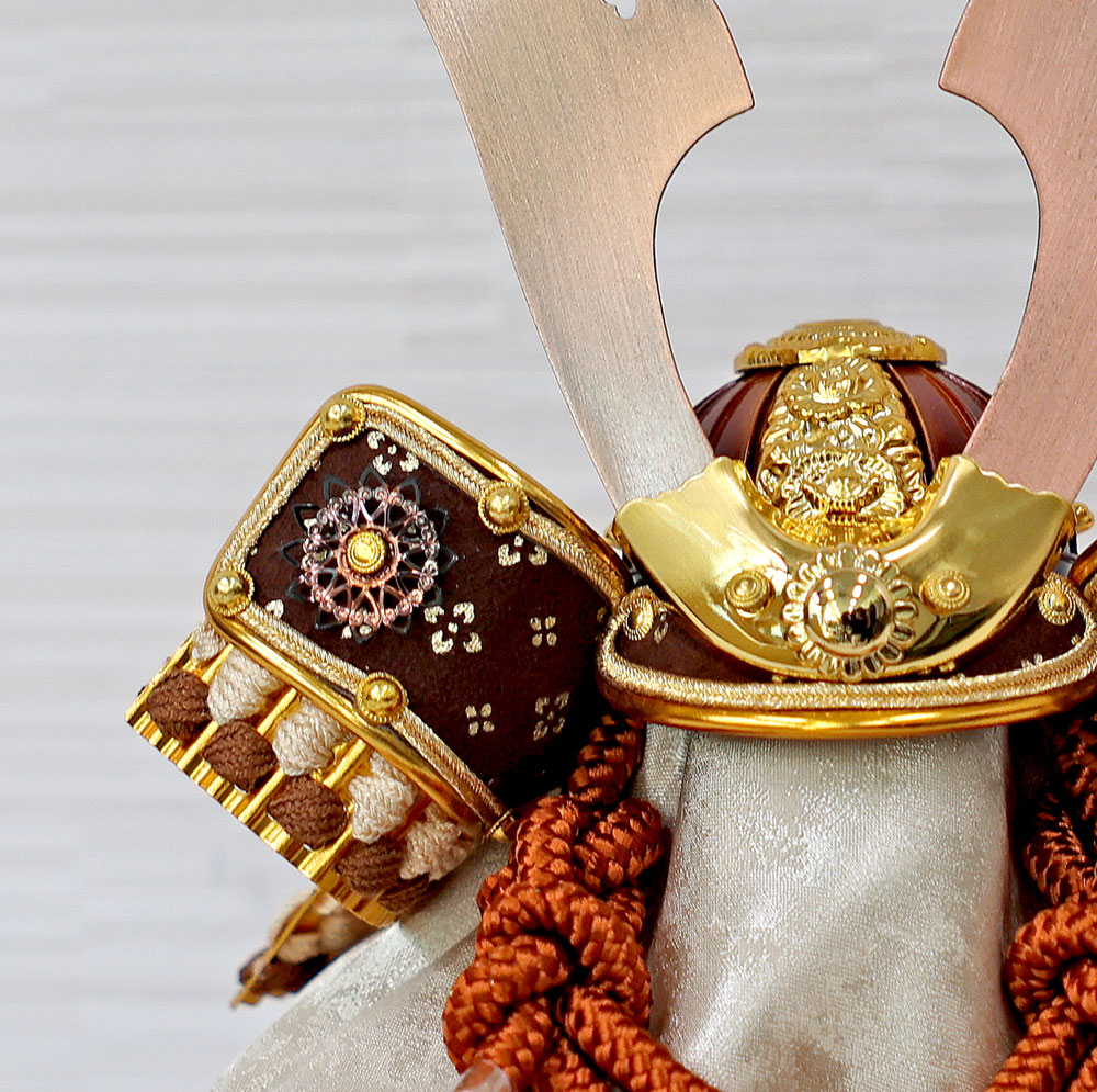 楽天市場】五月人形 コンパクト NINE 木製半月台 おしゃれ 兜飾り 端午