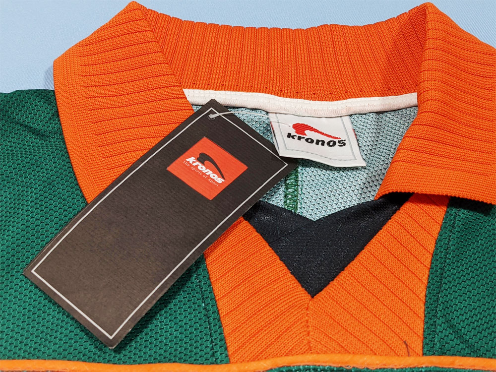 楽天市場】【送料無料】 ヴェネツィア 99/00 #7 NANAMI 名波浩選手