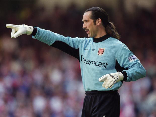 楽天市場】【懐かしのドリームキャスト】 アーセナル 00/01 GK・長袖