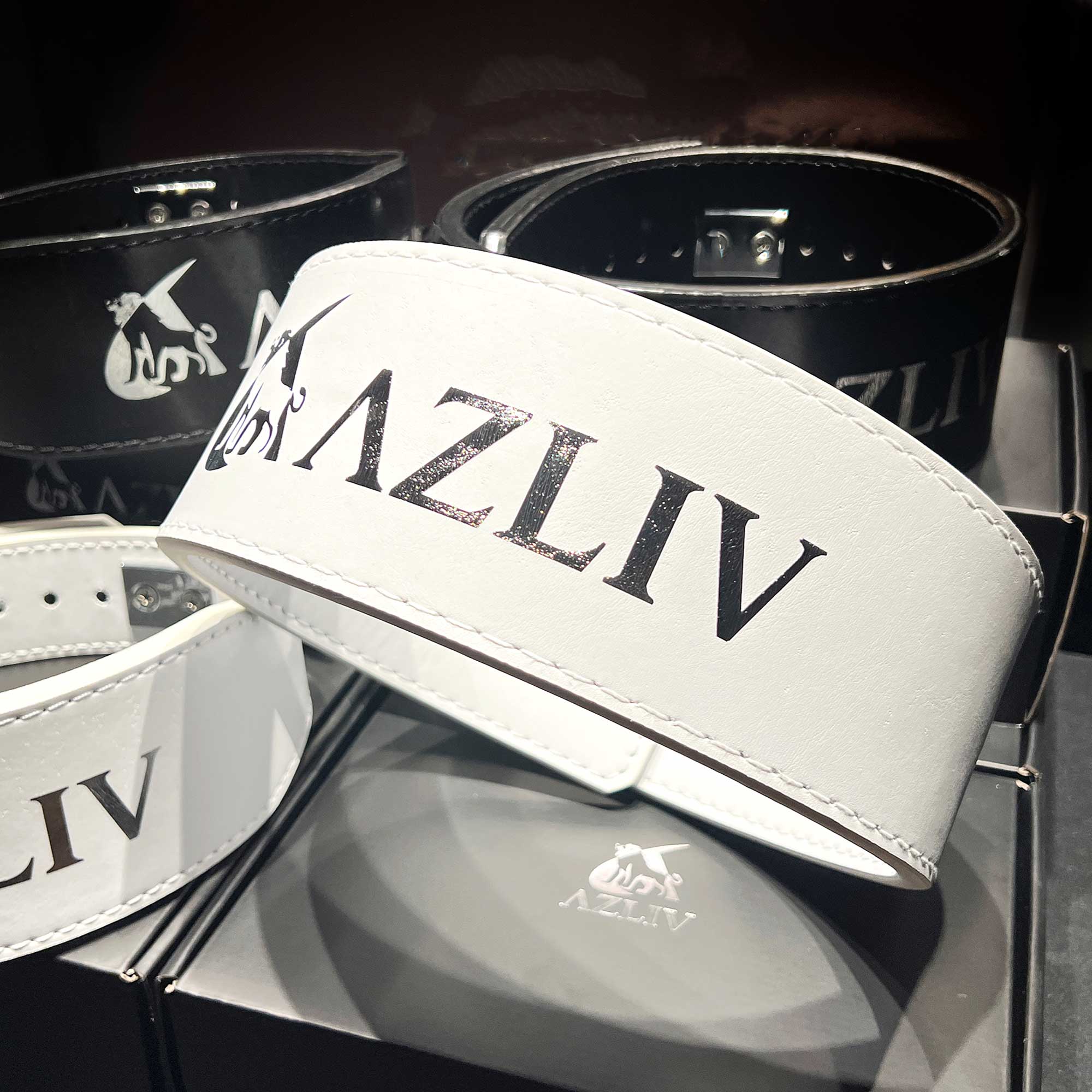 楽天市場】【王道設計レバーアクション】AZLIV レバーベルト LEX