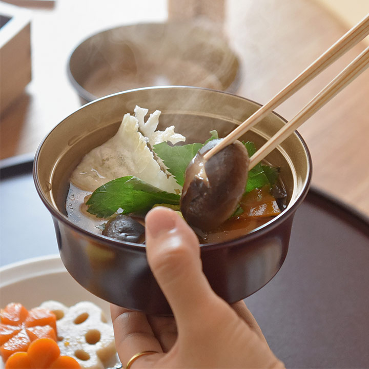 楽天市場】お正月を華やかにする 蓋つき椀 雑煮椀 山中塗 : アンジェ