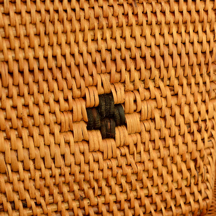 アジアン雑貨 アタのカゴ 未使用品 アタで編まれたフタ付き小物入れ