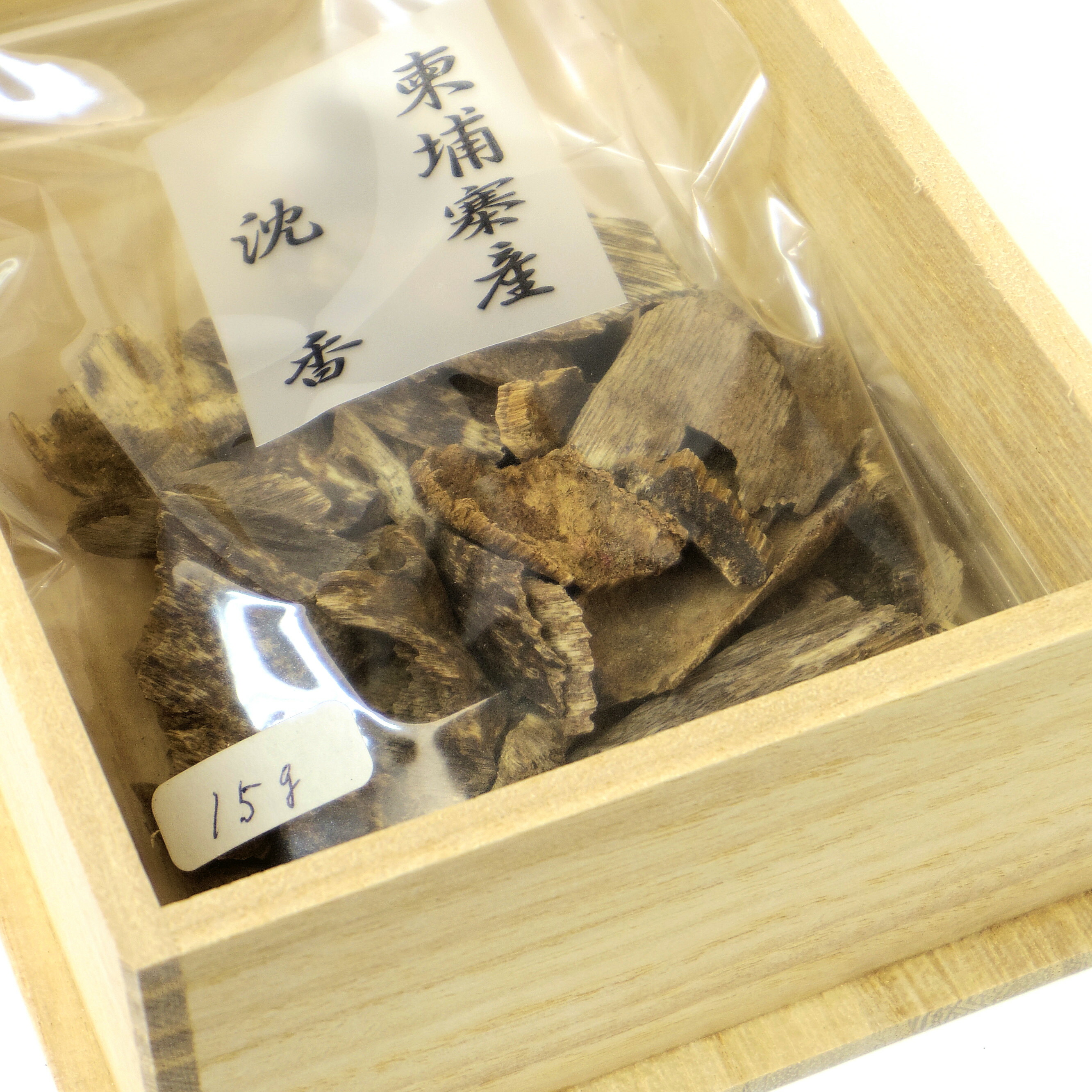 楽天市場】【お焼香】柬埔寨産（カンボジア産） 沈香 15g 桐箱入り