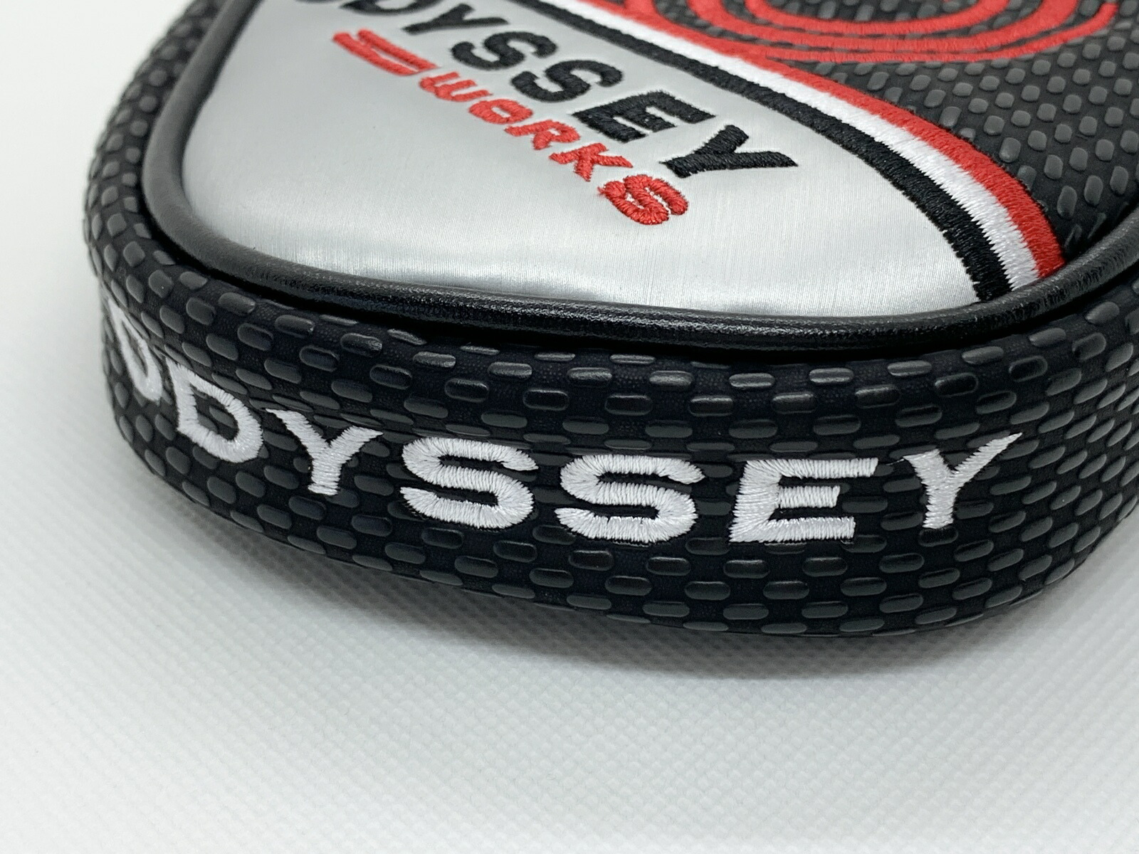 楽天市場】ODYSSEY(オデッセイ) ワークス レッド パターカバー