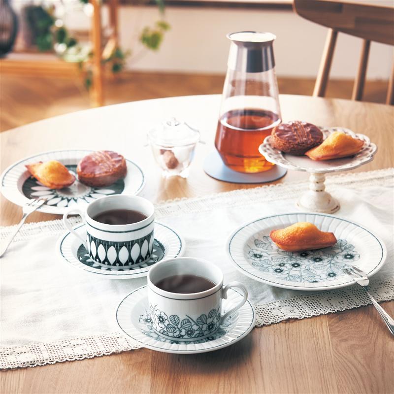 楽天市場】【店内ほぼP10倍! ~3/11 9:59】レトロなフラワー柄のティー