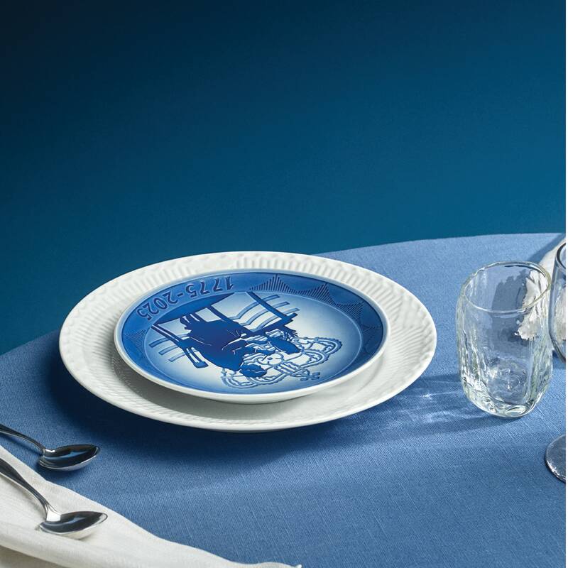 楽天市場】ロイヤル コペンハーゲン 250周年記念プレート : ベルセーブ