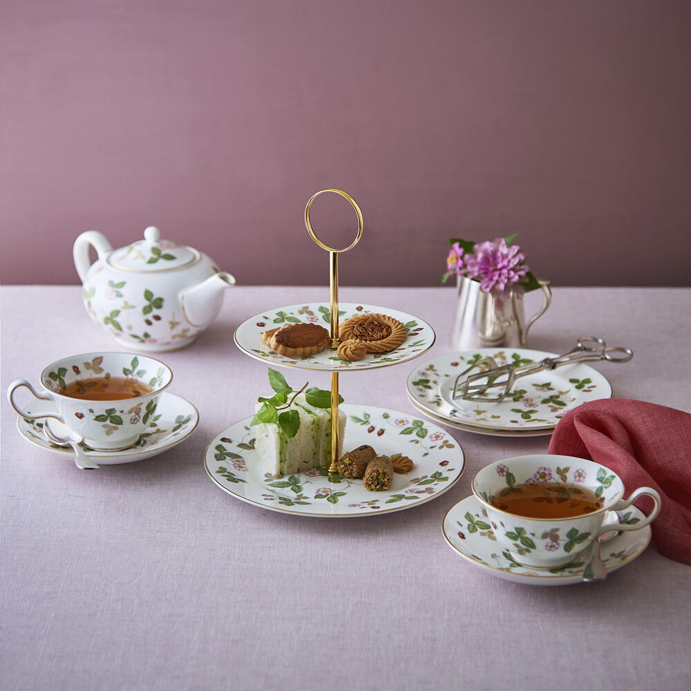 楽天市場】ウェッジウッド ワイルドストロベリー 2段ケーキスタンド