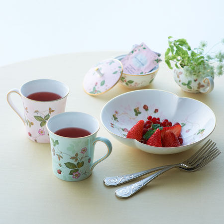 楽天市場】ウェッジウッド ワイルドストロベリー マリアージュボール S