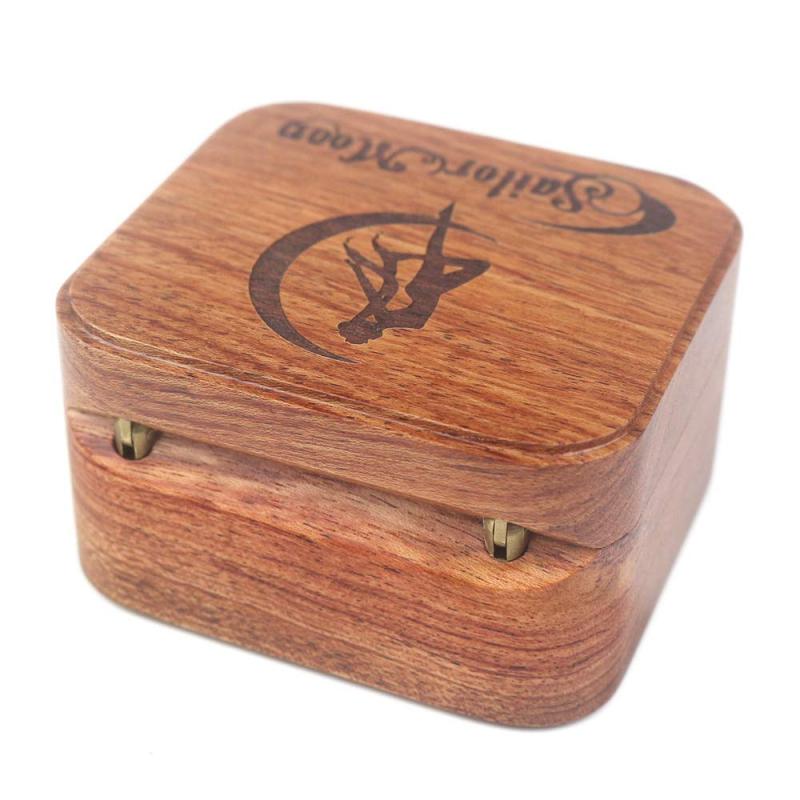 楽天市場】Sinzyoオルゴール 木製 美少女戦士 セーラームーン