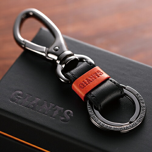 楽天市場】【球団公認】 ジャイアンツ 牛革キーホルダー カラビナ 巨人