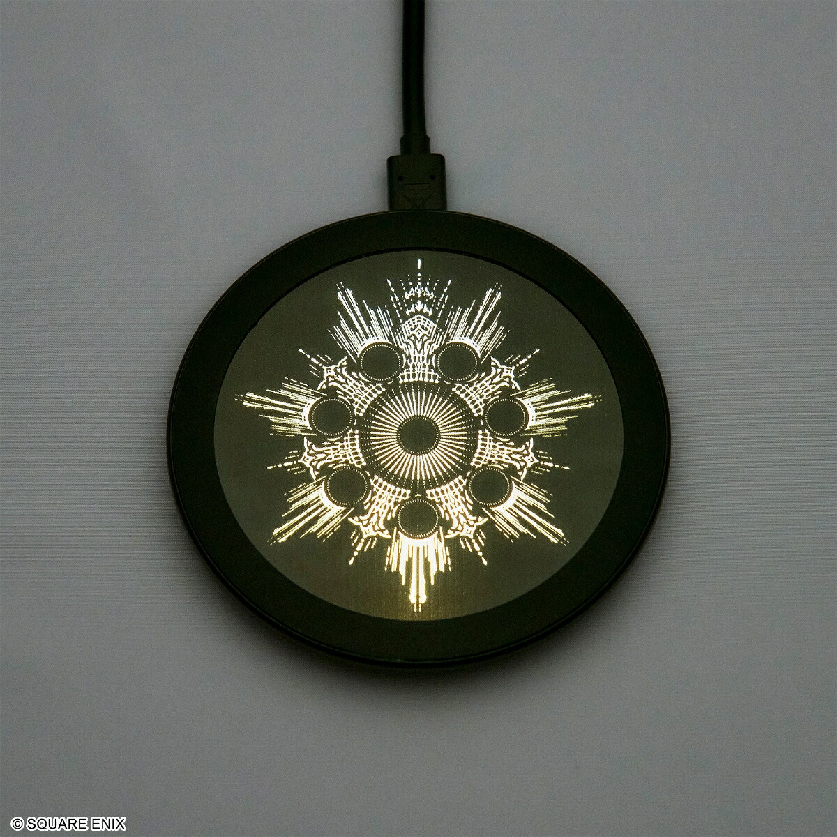 楽天ブックス: ファイナルファンタジーXIV ワイヤレス充電パッド