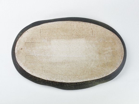 楽天市場】水盤 【信楽焼】 窯肌変形小判水盤20号 幅60cm×奥行き35cm