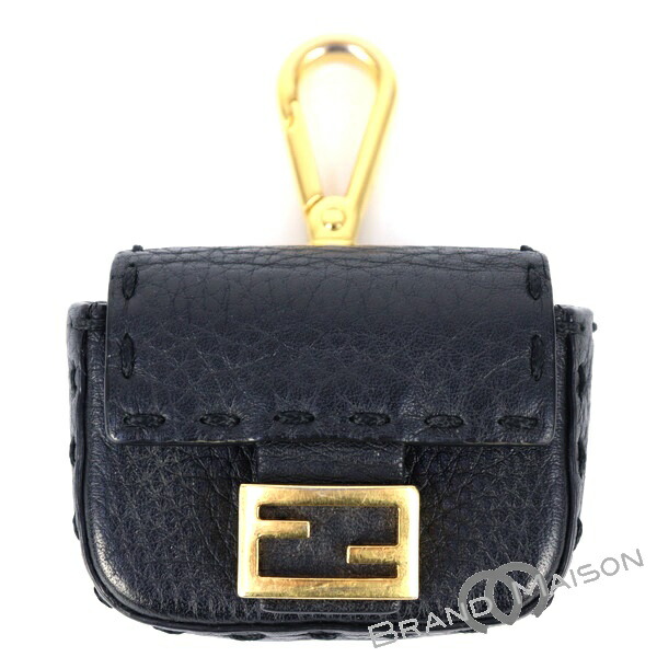 楽天市場】airpods ケース（ブランドフェンディ）（バッグ・小物