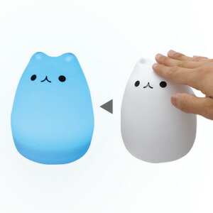 楽天市場】萌えニャンコ LEDライト！シリコン製！【充電式テーブル