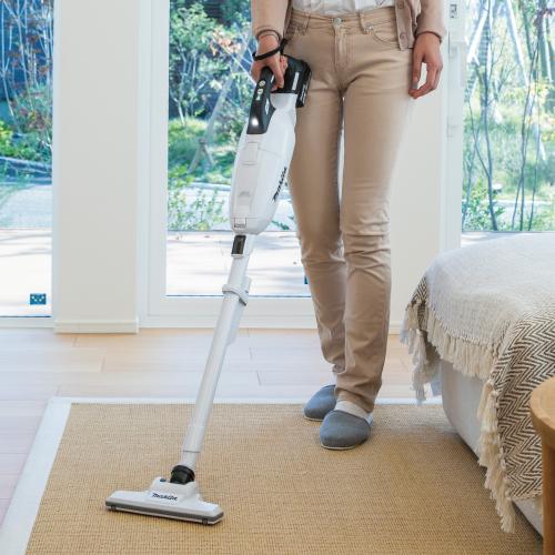 楽天市場】マキタ 紙パック式 充電ハンディクリーナー CL285FD 掃除機