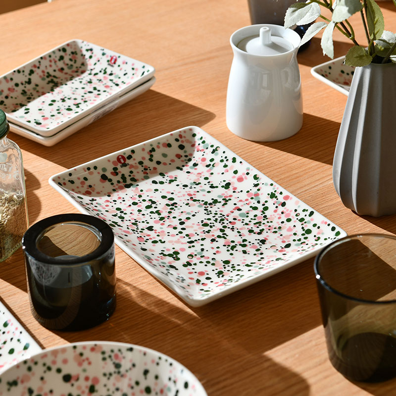 楽天市場】イッタラ A5 プレート オイバ トイッカ ヘレ ピンク