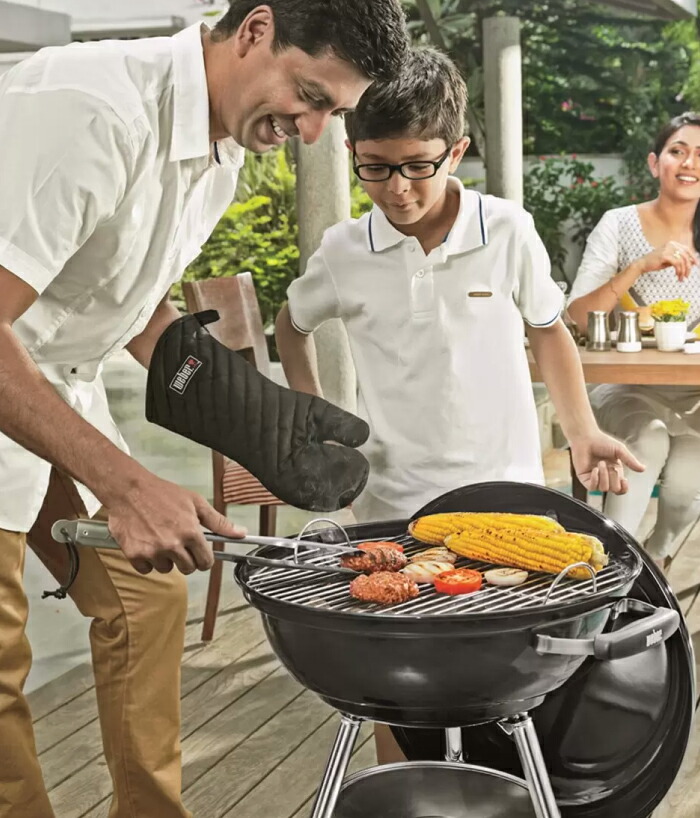 楽天市場】ウェバー ウェーバー チャコールグリル 57cm コンパクト