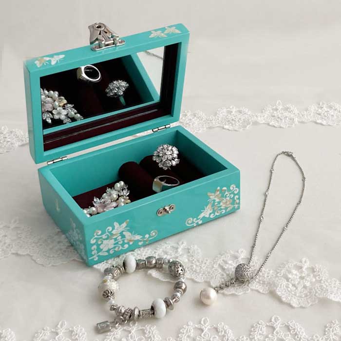 楽天市場】螺鈿の高級ジュエリーボックス・高級螺鈿宝石箱-蝶花ブルー