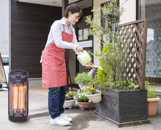 楽天市場】屋外使用可能防水遠赤外線ヒーター1400Wヤケドしにくい特殊