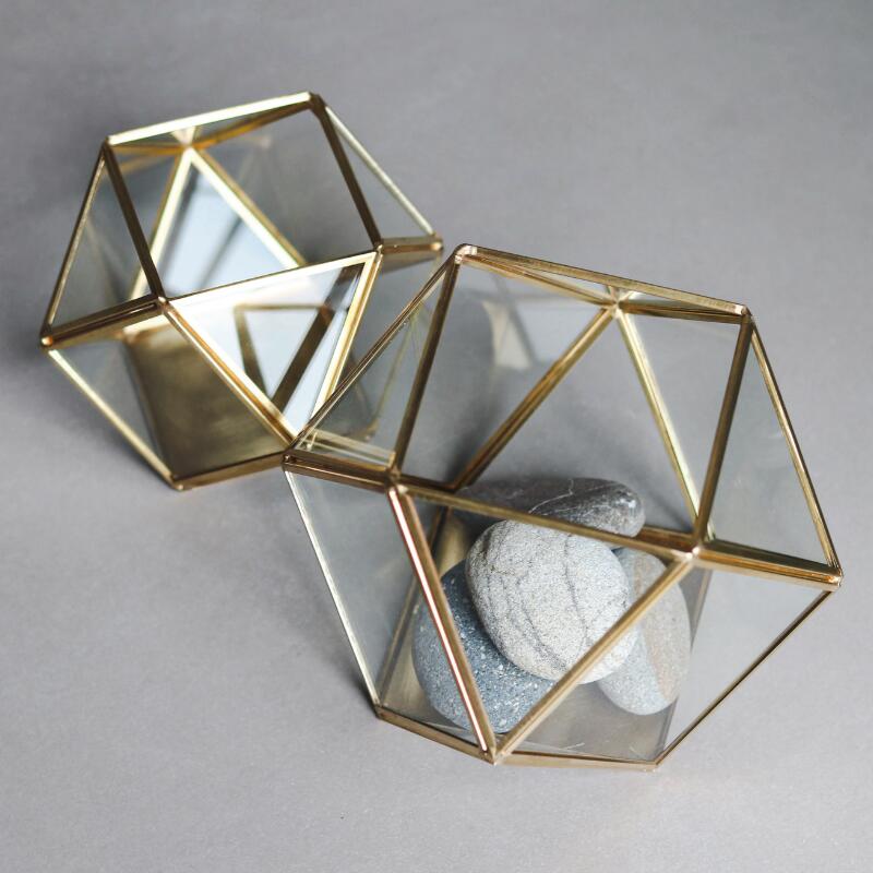 楽天市場】《Mサイズ》高級感と洗練さが増すガラス×真鍮のディスプレイ