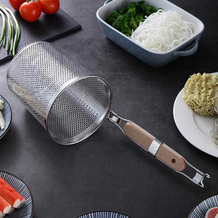 楽天市場】業務用 ラーメンテボ てぼ テボ 自立 振りザル 丸 湯切り 湯