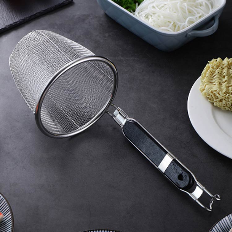 楽天市場】業務用 ラーメンテボ てぼ テボ 自立 振りザル 丸 湯切り 湯