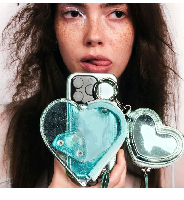 楽天市場】【即納】 エジュー ajew PVC heart planet pouch ハート