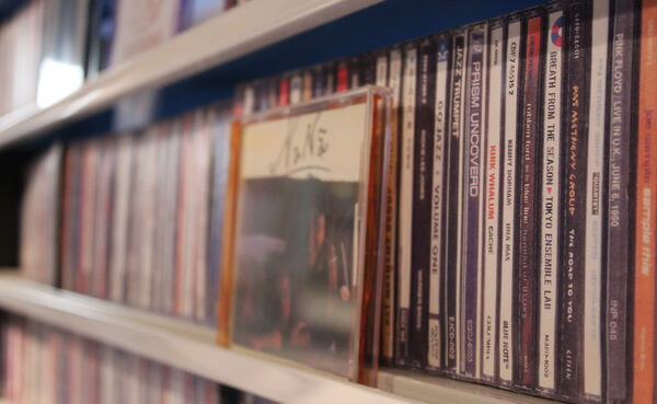 楽天市場】幅139.2cm CD695枚収納 コレクター仕様CDラック 木製 大