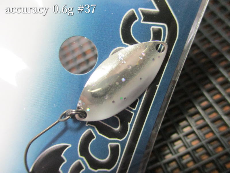 楽天市場】アキュラシー 0.6g /21mm ～全33色 ＜なぶら家 Naburaya